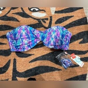 NWT Swim Systems women’s twist bandeau top
